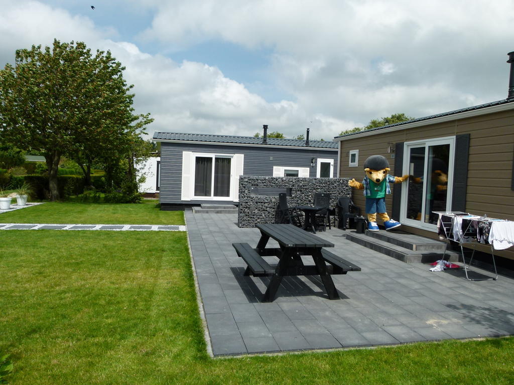 Campingpark De Bongerd Villa Tuitjenhorn Oda fotoğraf